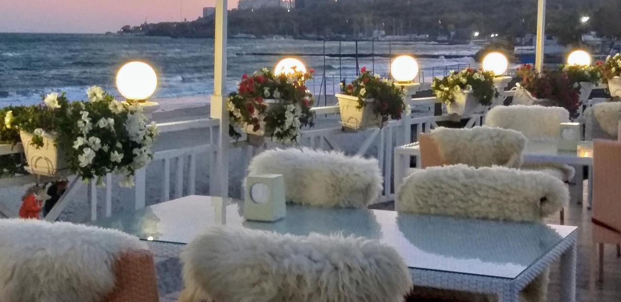 Hotel Shalanda à Odessa Extérieur photo
