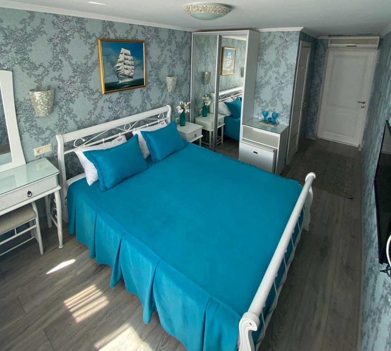 Hotel Shalanda à Odessa Extérieur photo