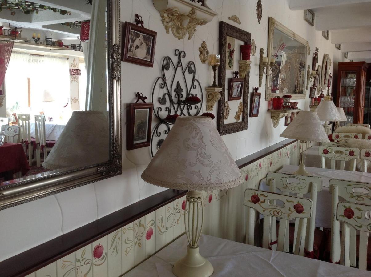 Hotel Shalanda à Odessa Extérieur photo