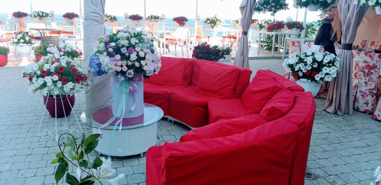 Hotel Shalanda à Odessa Extérieur photo